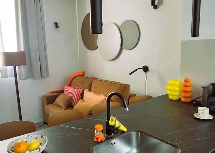 Robles 4 By Gades Gestion * 加的斯