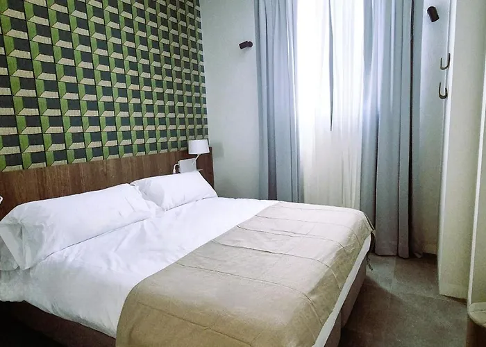 Robles 4 By Gades Gestion * Cádiz